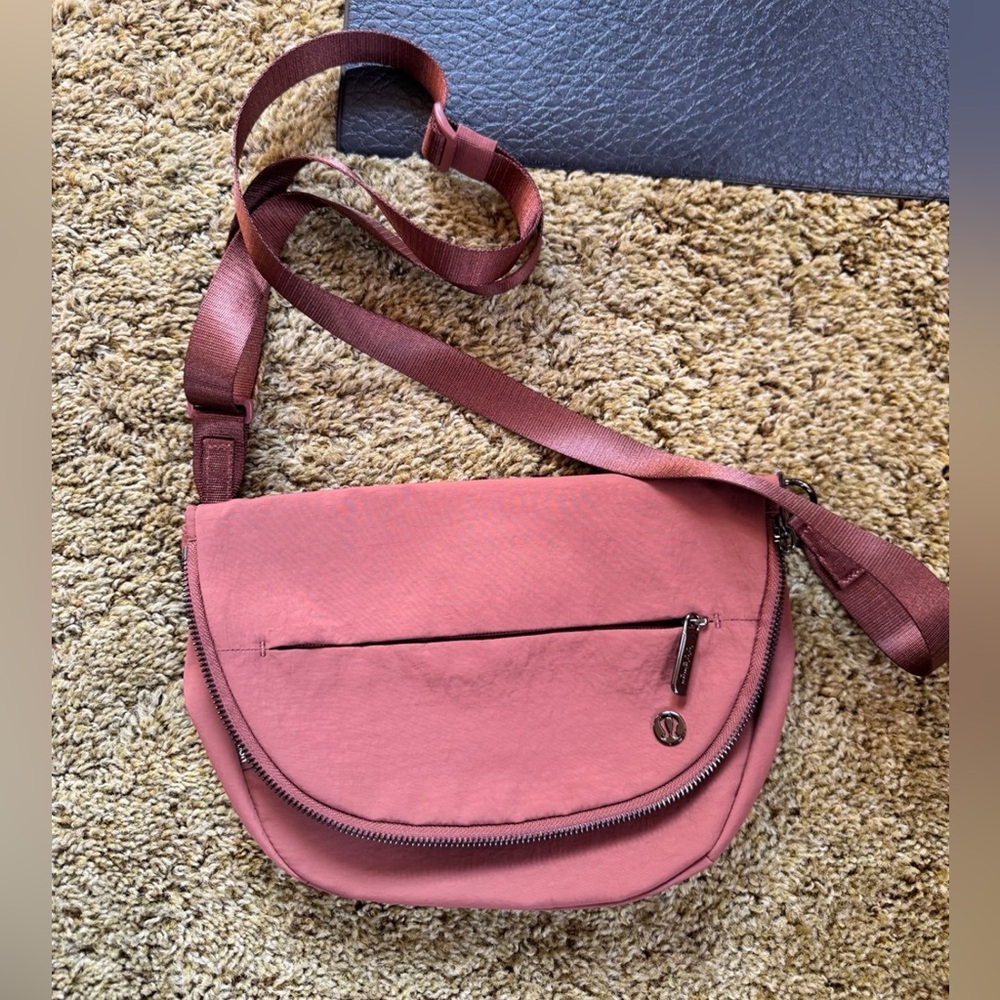 Lululemon Festival Bag 5L-- Ancient Copper